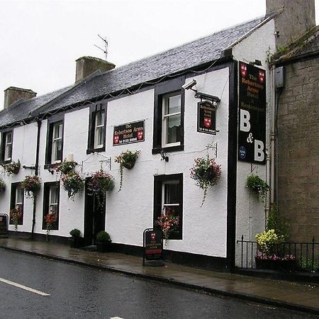 The Robertson Arms Hotel Carnwath Exteriör bild